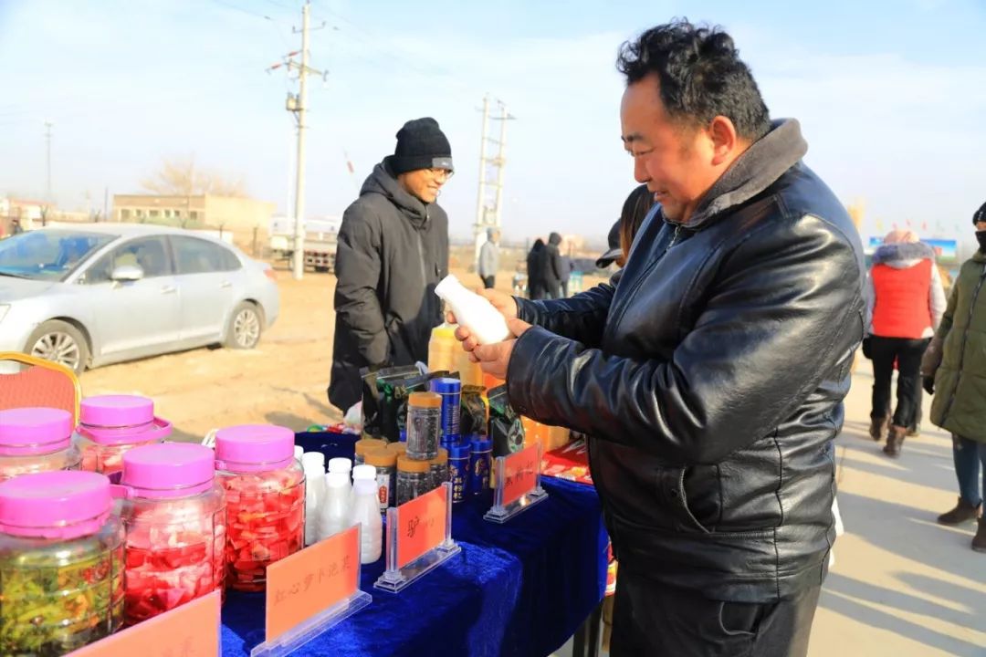 浑身上下都是宝,致富路上小奶驴“C”位出道