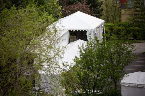 美国三分之一新冠死亡病例竟来自同一种地方