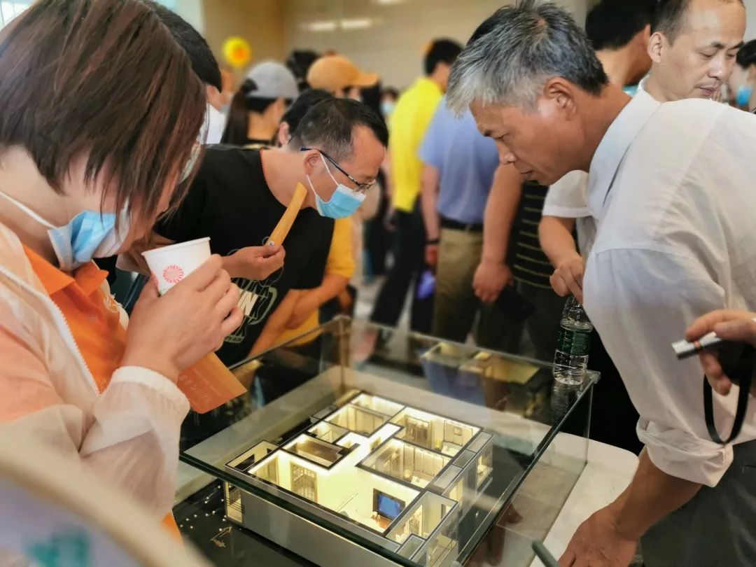 营销中心盛大开放 | 熊先生遇鉴美好!