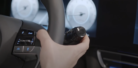 8个让人叫绝的汽车设计!提前学学如何使用!