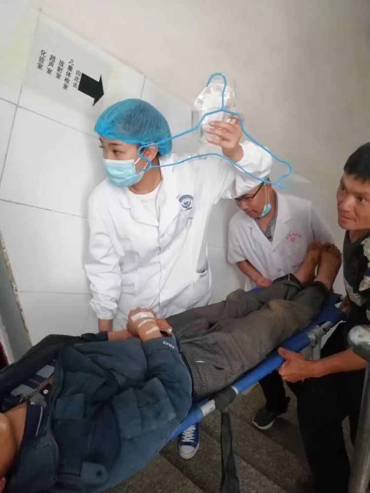 巧家地震发生后各方救援力量“挺”进灾区 巧家政法部门第一时间参与救灾工作休闲区蓝鸢梦想 - Www.slyday.coM 巧家地震发生后各方救援力量“挺”进灾区 巧家政法部门第一时间参与救灾工作休闲区蓝鸢梦想 - Www.slyday.coM