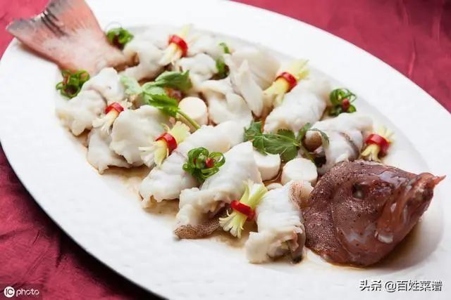 中国八大菜系之一广东菜。美食攻略广东菜谱,十大最经典广东名菜