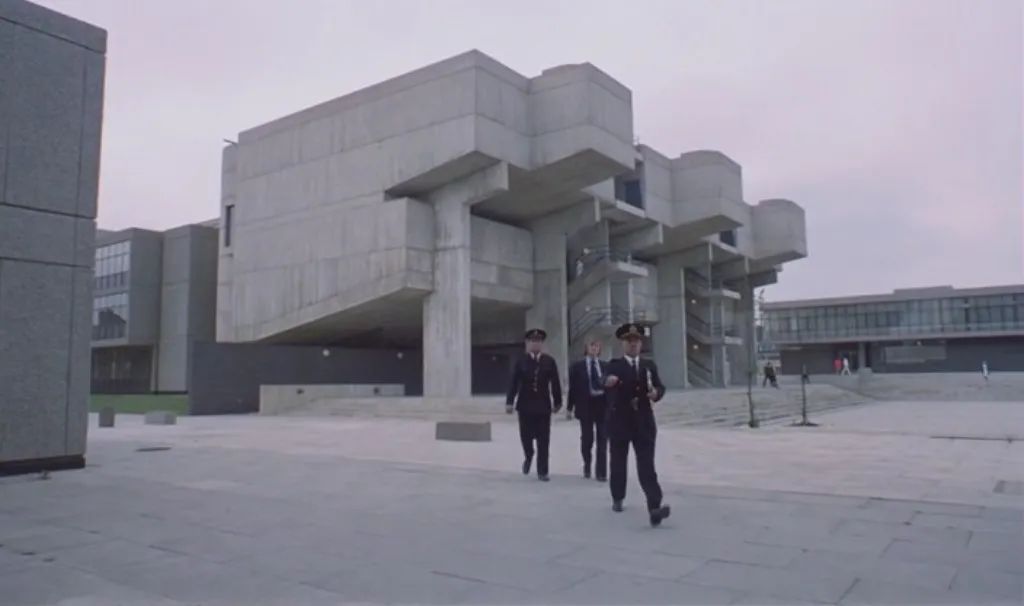 赛博朋克之后的科幻建筑是什么样的?