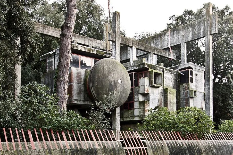 赛博朋克之后的科幻建筑是什么样的?