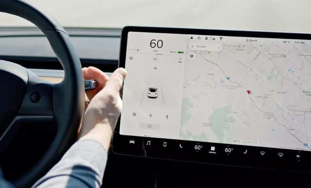 马斯克：7月份特斯拉完全自动驾驶选项涨价1000美元