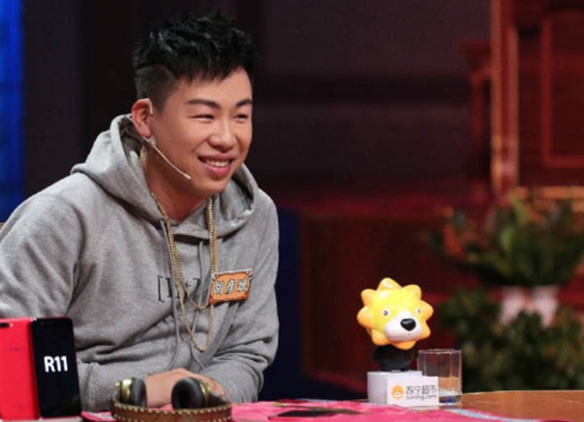 分手几年了还在互怼,他俩能不能好聚好散?