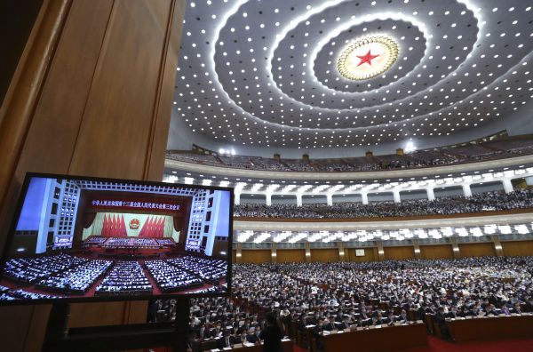 外媒热议:非常两会是中国的重要标志