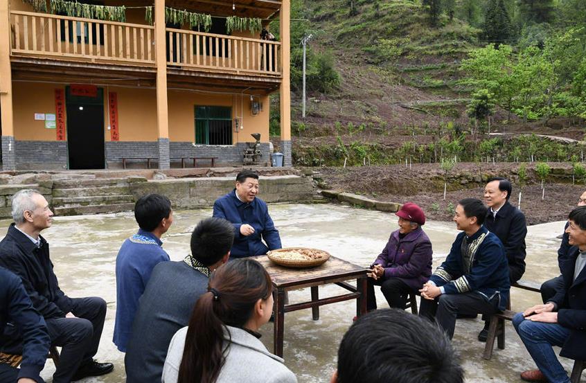 2019年4月15日,国家主席习近平在重庆考察调研。图自央视