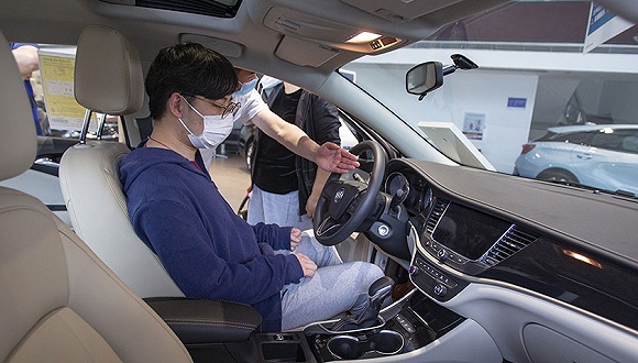 发改委促“政策市”，存量车市再遇增量关口