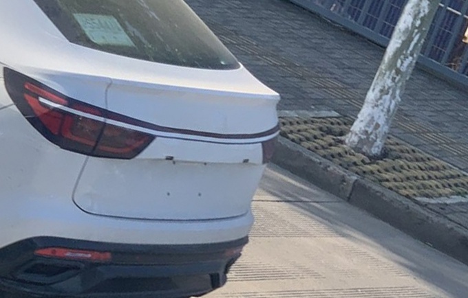 大众国产途观L轿跑,2.0T+溜背,20多万你买它还是探岳X、领克05