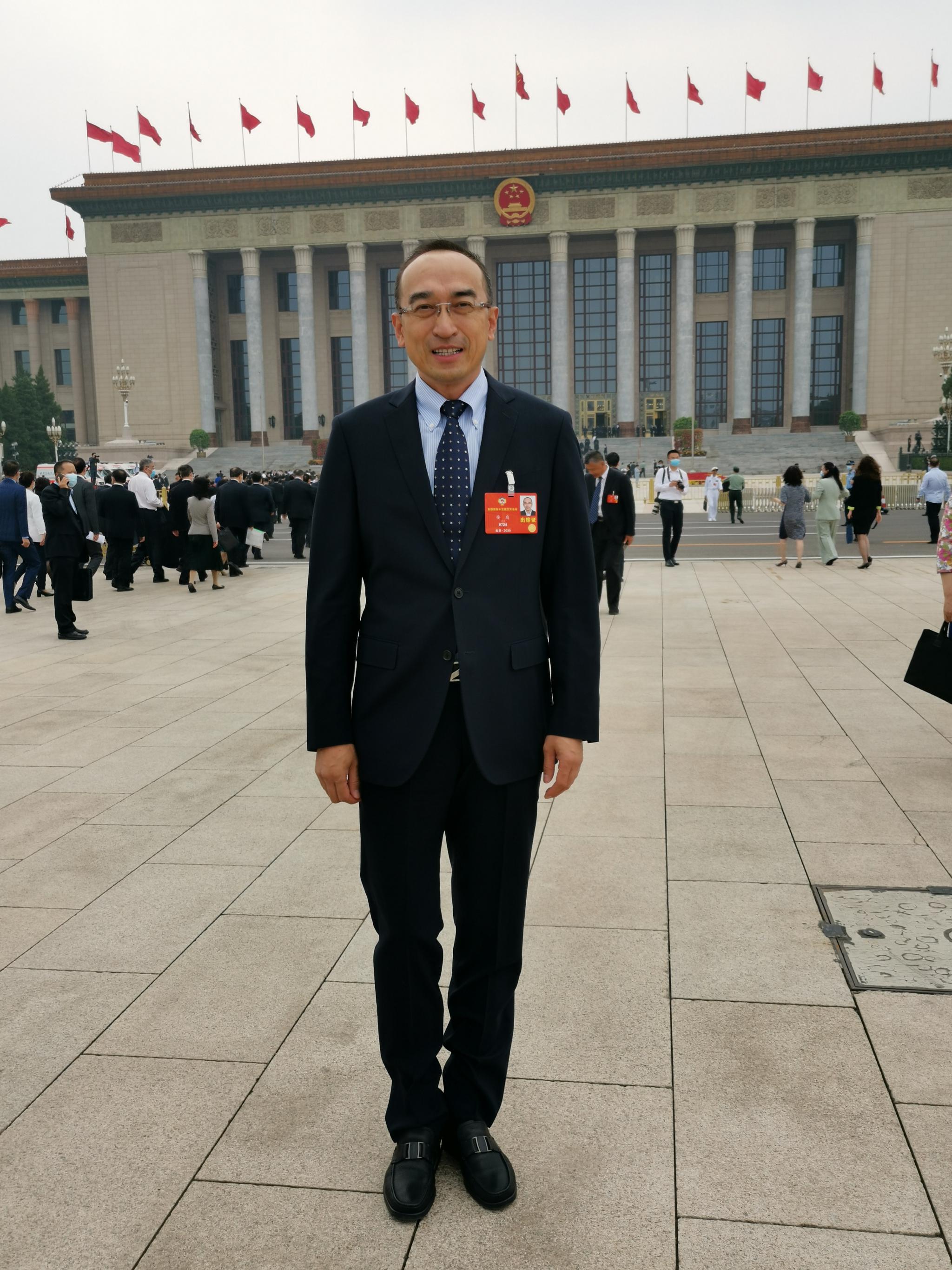 全国政协委员、民建北京市委副主委安庭。