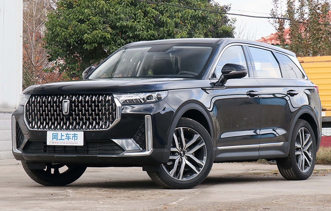 轴距将近2米9,远超汉兰达,不推7座有点可惜,现在终于要来了!