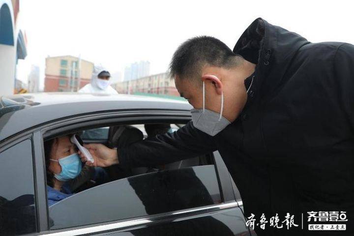 你戴口罩的样子真美丨济南剪纸非遗传承人剪出最美战疫面孔