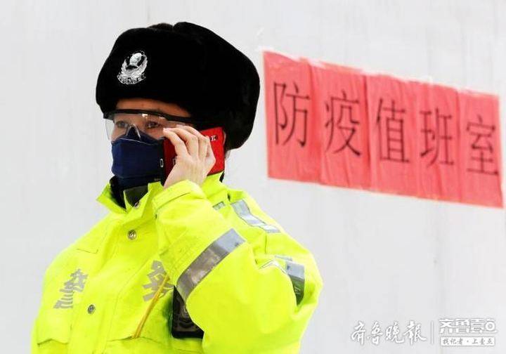 你戴口罩的样子真美丨济南剪纸非遗传承人剪出最美战疫面孔