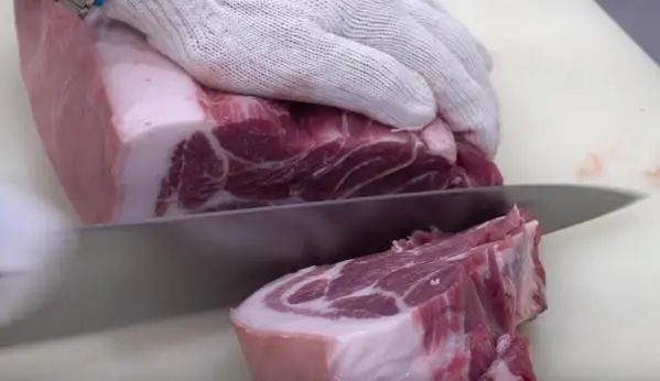 欧盟对中国出口激增 德媒：中国正在帮助欧盟