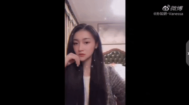 《创3》陈卓璇后又一人出圈?女版黄子韬P图照公开!美得不敢认