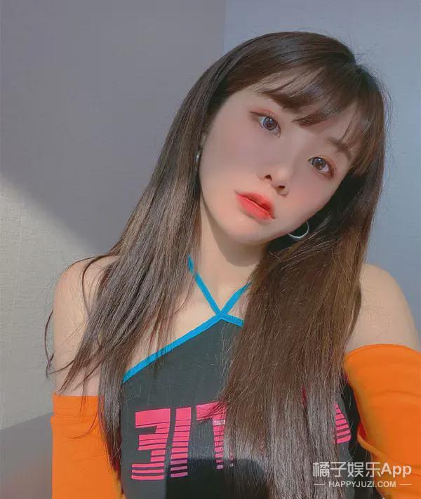 《创3》陈卓璇后又一人出圈?女版黄子韬P图照公开!美得不敢认
