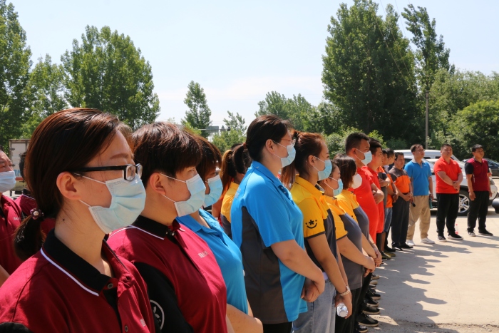 滨州市邮政管理局:“快快合作”破解农村快递服务“最后一公里”难题