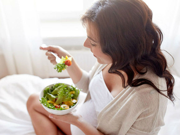准妈妈孕吐难受,饮食上注意这4点,能有效缓解!
