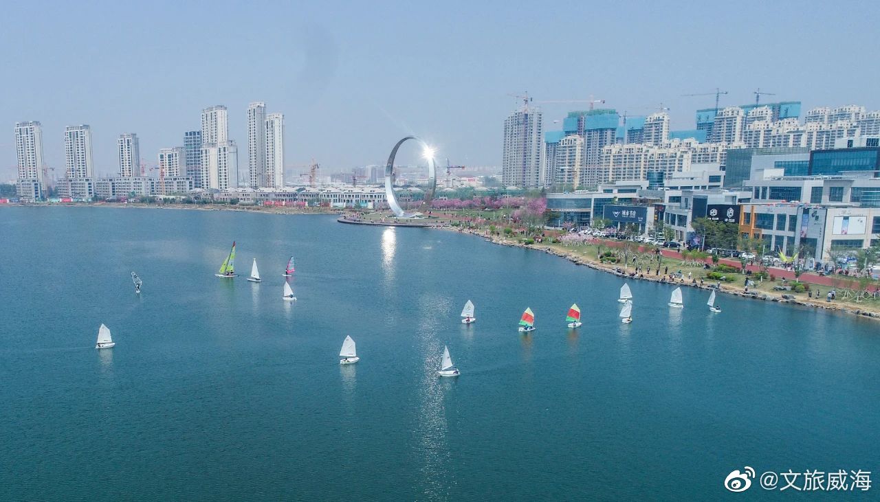 荣成樱花湖上风景好