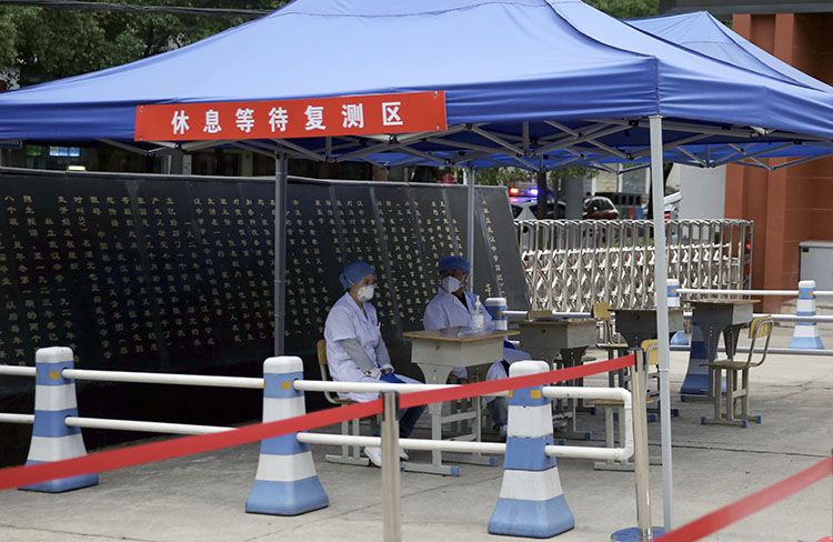 武汉高三学生复课 中职、技校毕业生同时返校
