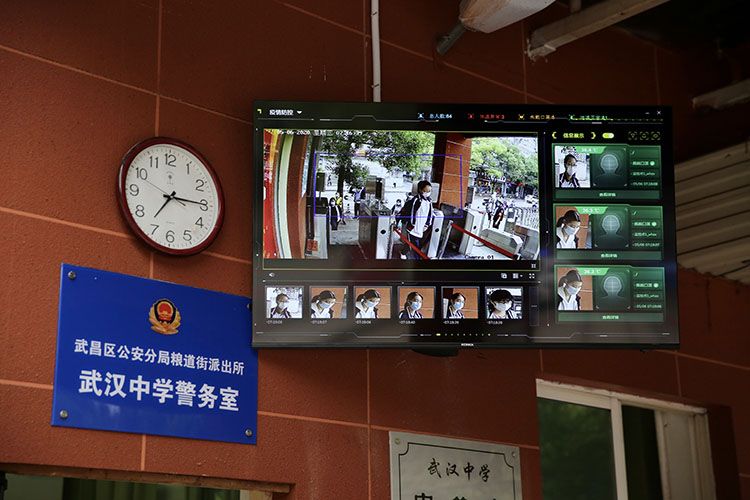 武汉高三学生复课 中职、技校毕业生同时返校