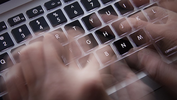 澎湃：平台与作者之争 网文行业也需要清晰制度