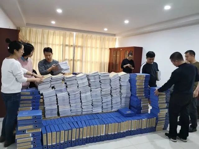  “6·28”案共装订案卷381卷。图据乌海公安