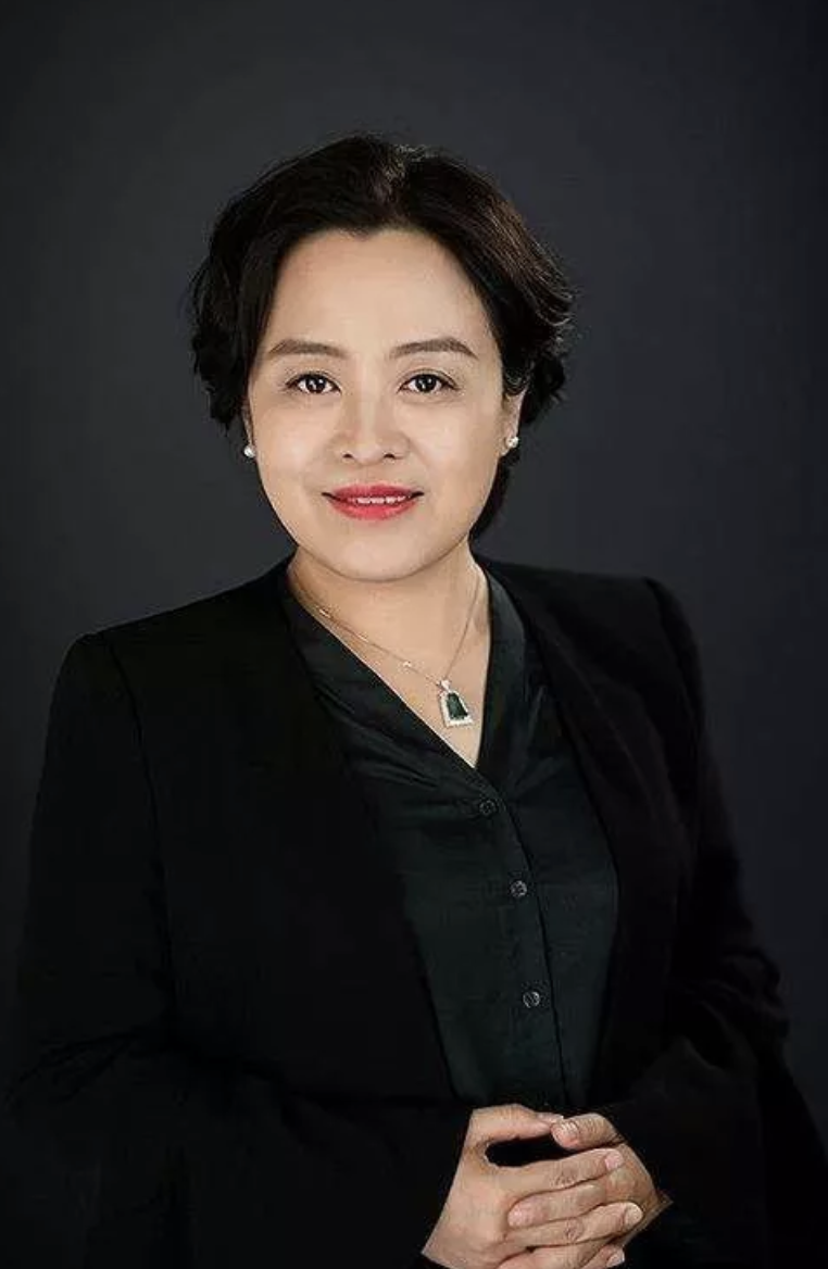 锋评 | 全球拍卖巨头首次携手,为何选择上海