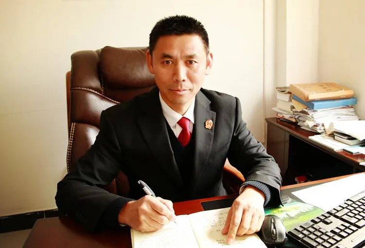 湖南邵阳七旬母亲状告四子女 法官为何当庭“发