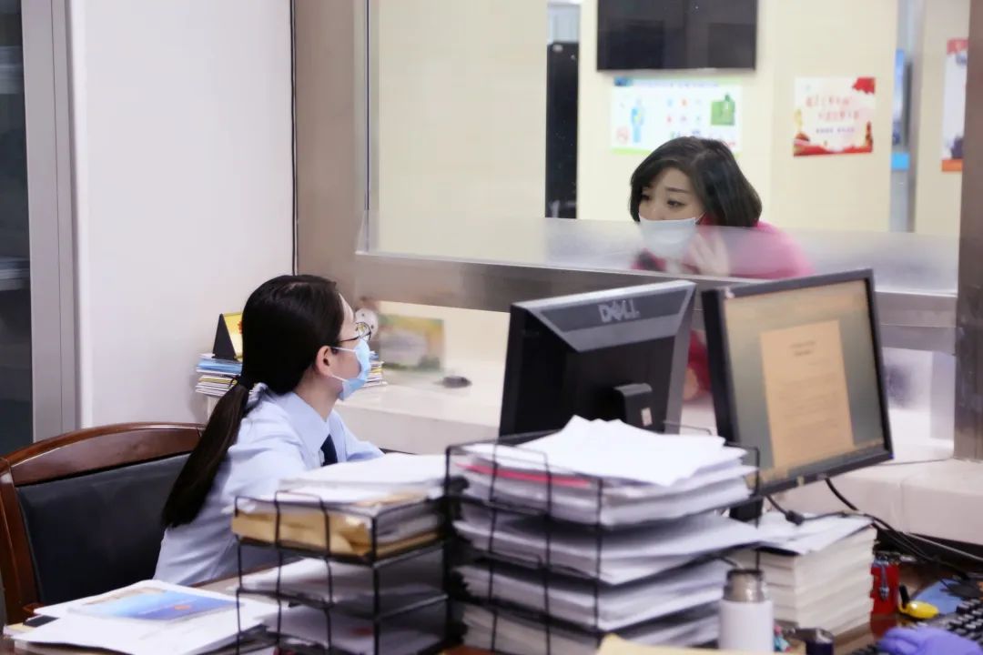 北辰法院诉服中心恢复开放首日运行秩序良好