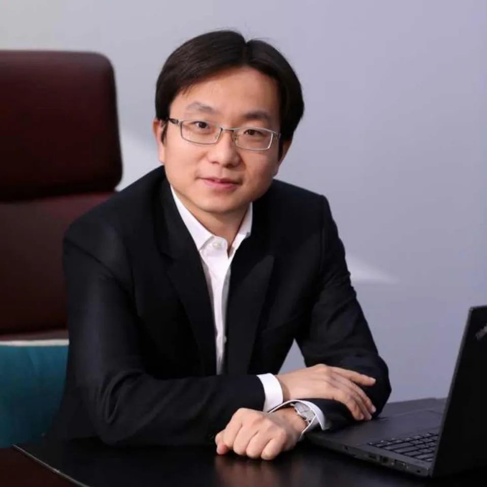 港荣董事长_港荣蒸蛋糕(3)