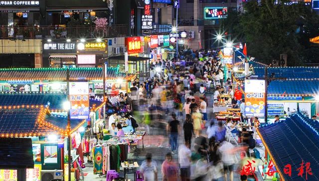 烟火气浓了 威海夜经济"活"了