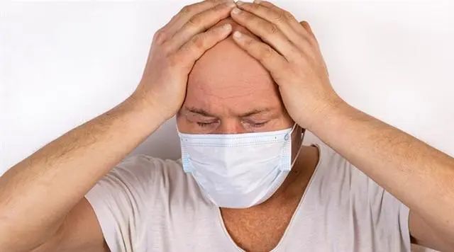英国疫情研究：秃顶男性感染新冠后 更易发展成