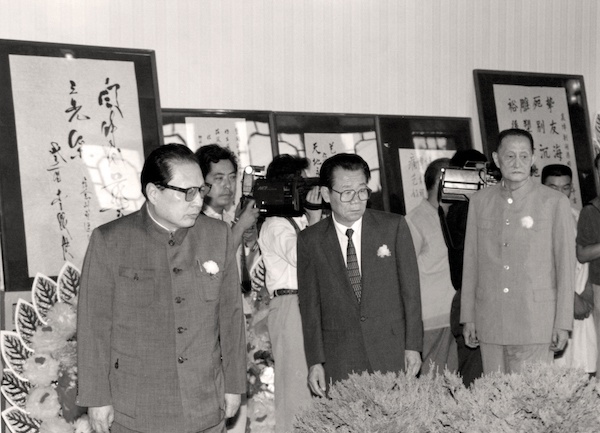 纪念|刘开渠从艺100周年,再看他的“开渠”与“立碑”