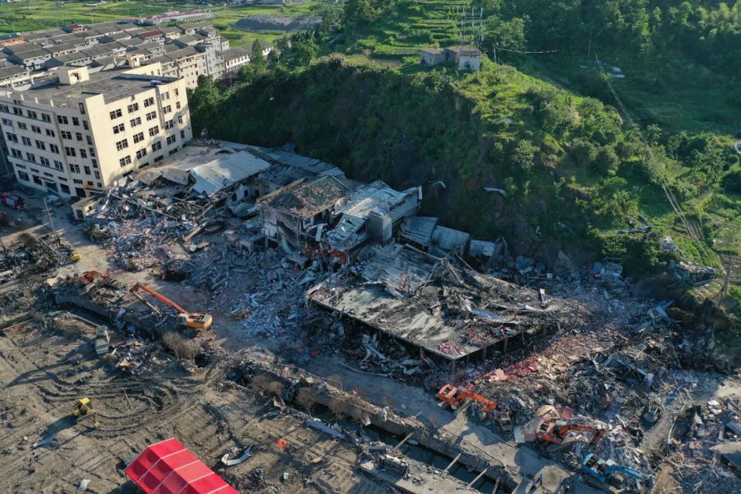 19死亡人口_中国死亡人口折线图(3)
