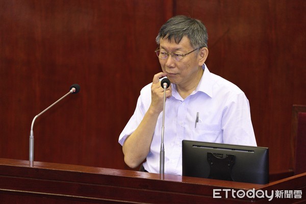 王世坚讽蔡壁如慈禧太后 笑柯文哲:屁股被椅子夹叫不出声