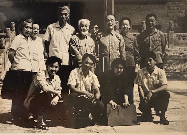 对话|梁缨忆与父亲黄胄往事:一起去新疆写生
