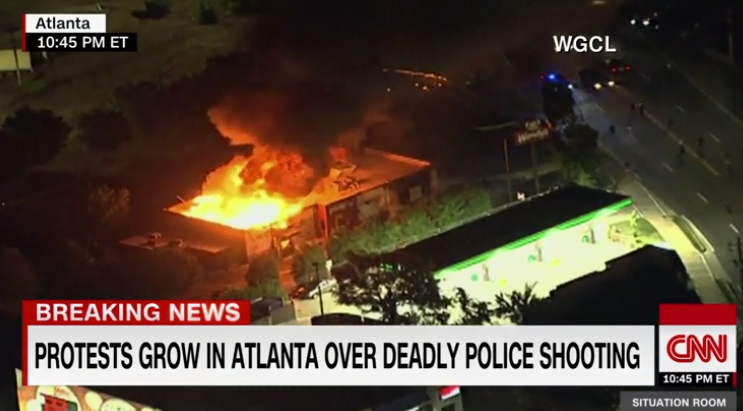 美又发生一起黑人与警察的恶性案子 这次情节更