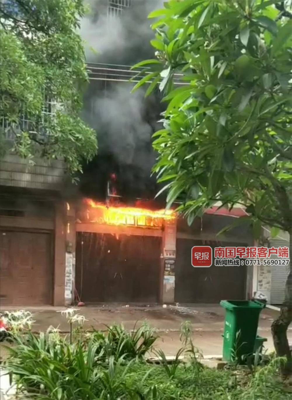 广西防城港一居民自建房清晨突发火灾 6人不幸遇