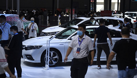 汽车业热议自主品牌困境：马太效应加剧，换道超车窗口未关闭