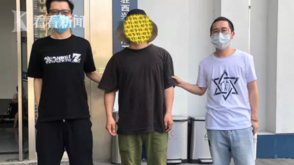 年入200万老板偷进别人家找＂刺激＂ 过程意想不