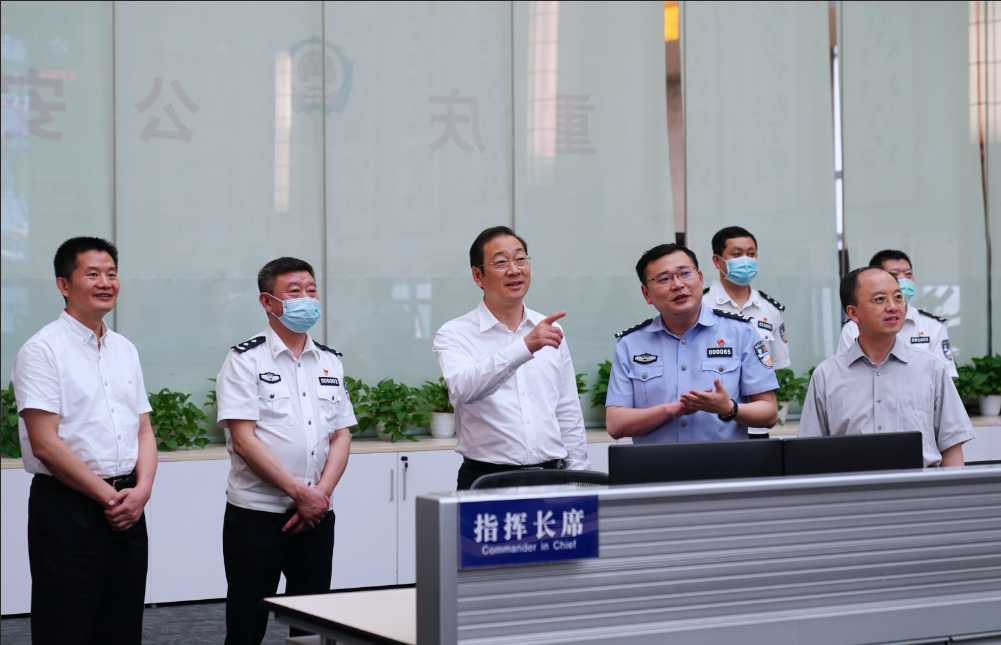 市公安局指挥中心 本文图均为 重庆市公安局 图