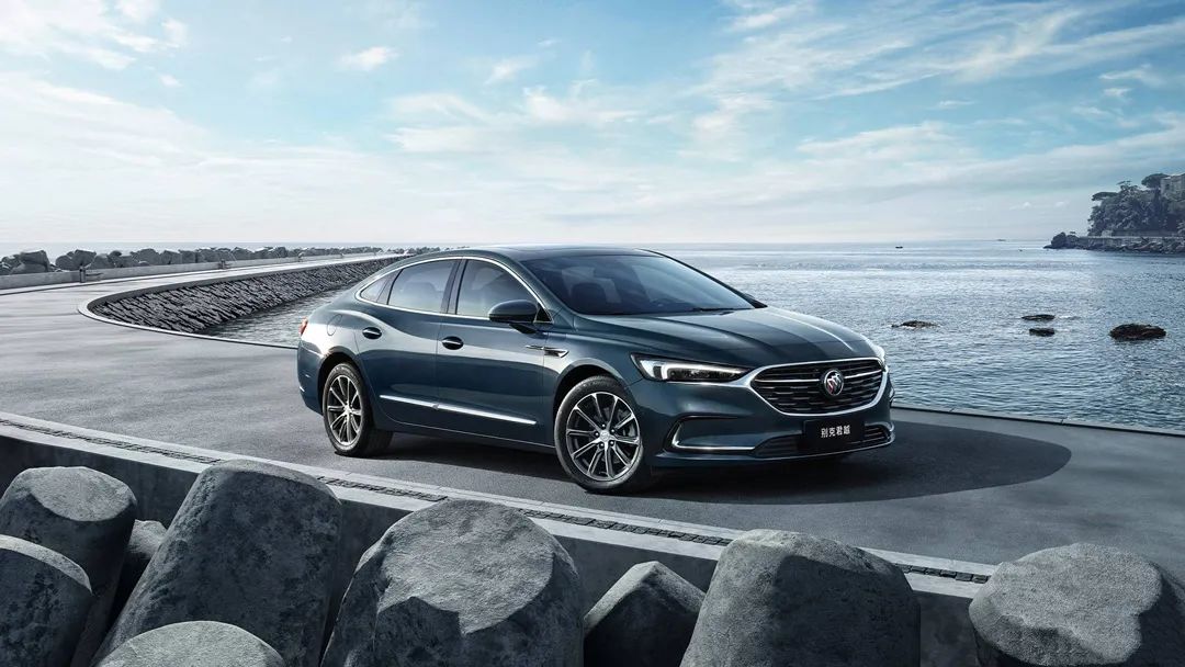 最低18万起 这台车长超5米的合资轿车告诉你什么叫性价比!