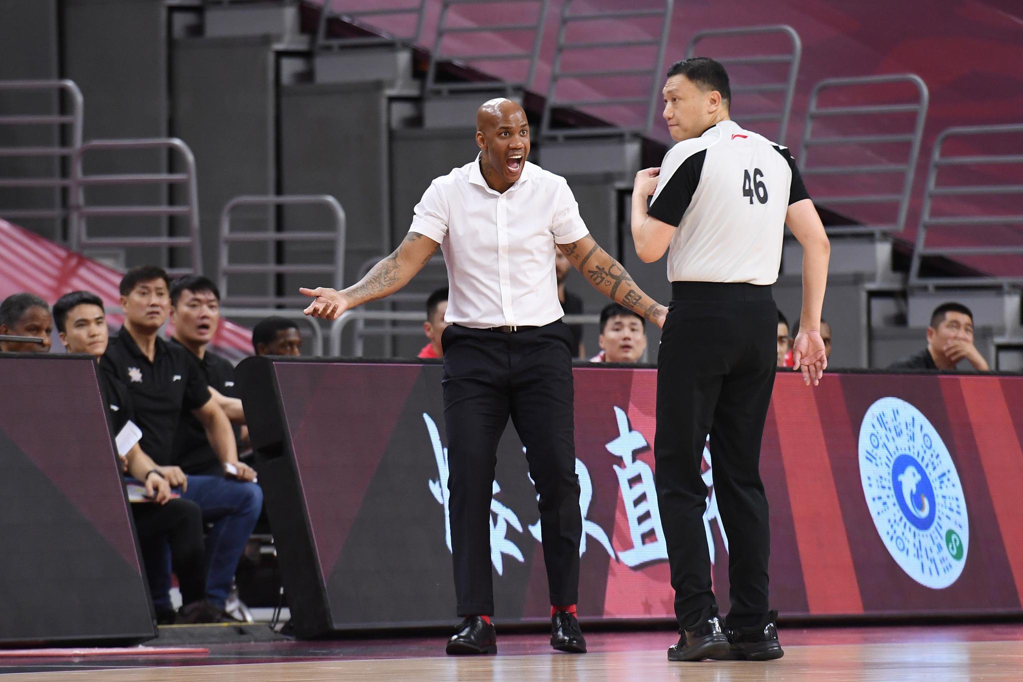 篮球 | CBA复赛第一阶段:福建豹发力胜北京
