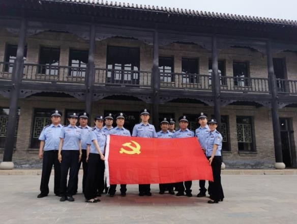 桥东街派出所供图
