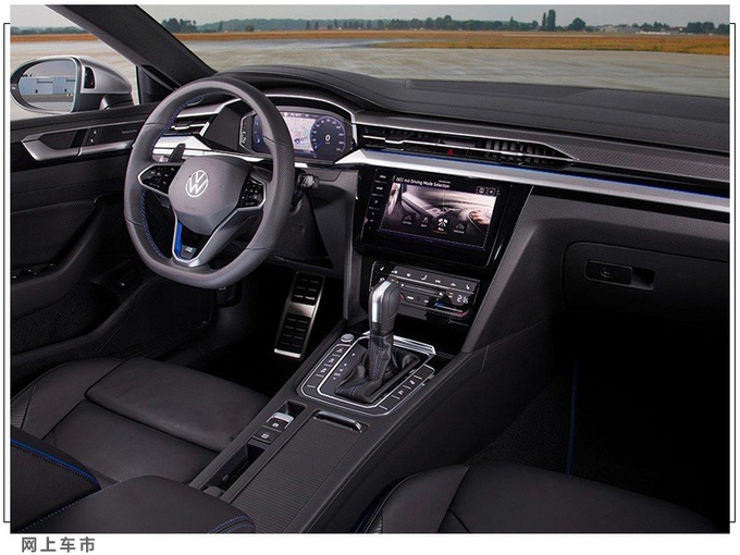 大众全新CC R实车曝光!2.0T+四驱,经典蓝车身涂装,90后首选