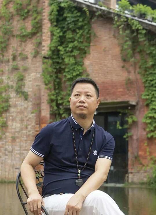 陶艺家汪明:心中有山水 作品见天地