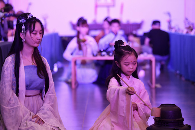 “祭径山茶祖 奏禅茶鼓乐”名山名寺名茶迎端午