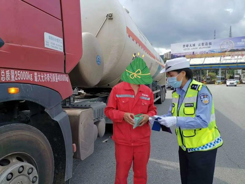 罚200元!端午假期首日中山多名司机被查处,只因乘客没做这事!休闲区蓝鸢梦想 - Www.slyday.coM 罚200元!端午假期首日中山多名司机被查处,只因乘客没做这事!休闲区蓝鸢梦想 - Www.slyday.coM